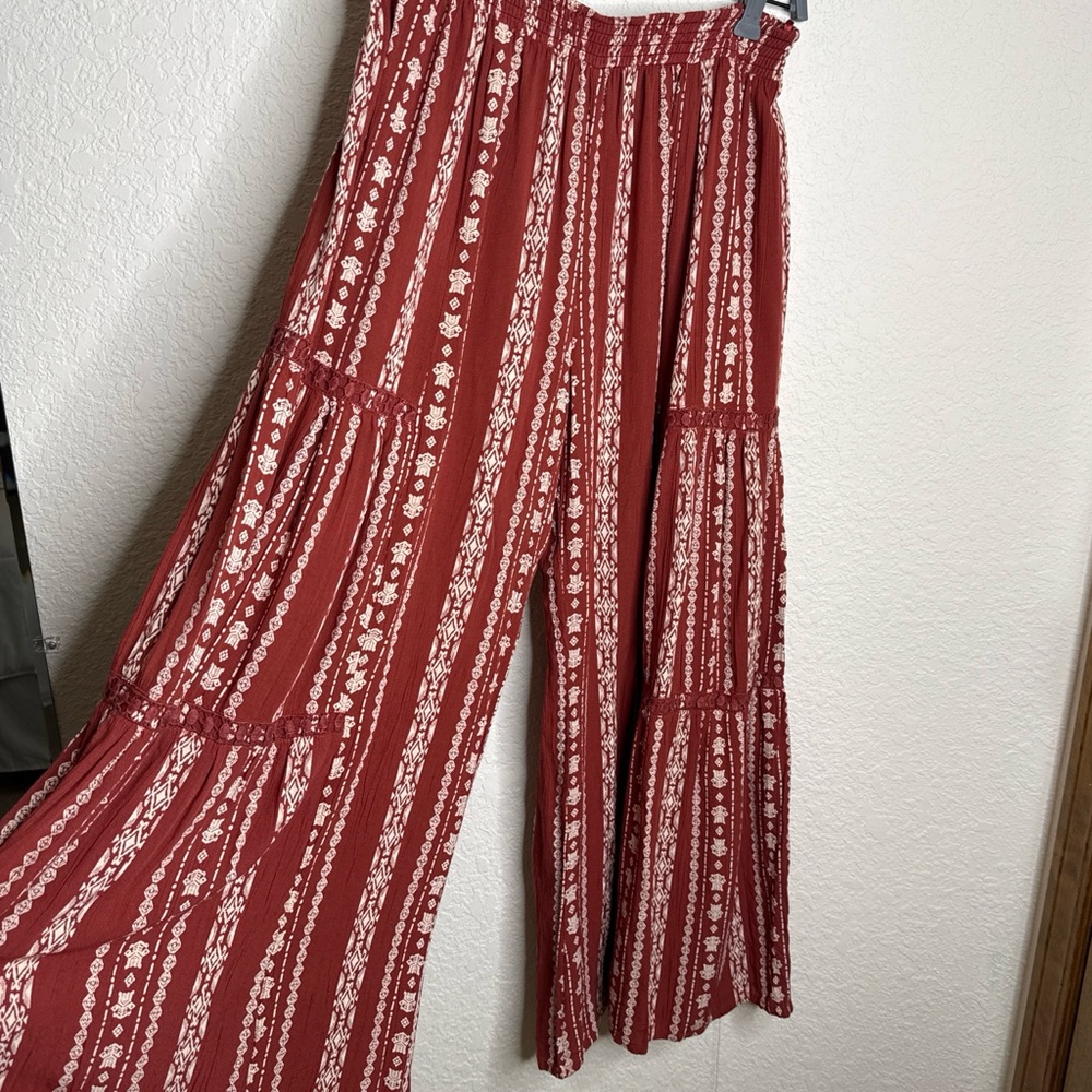 Boho Wide-Leg Tiered Printed Pants by Nostalgia Size L
